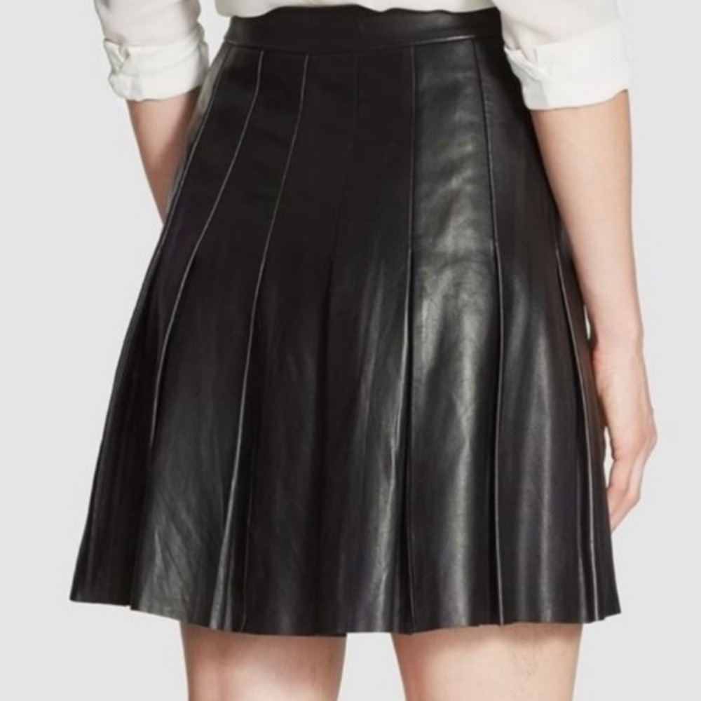 Lamb leather Halogen pleated skirt NWT SZ 8